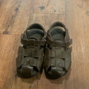 Sun sand boys sandals size 11